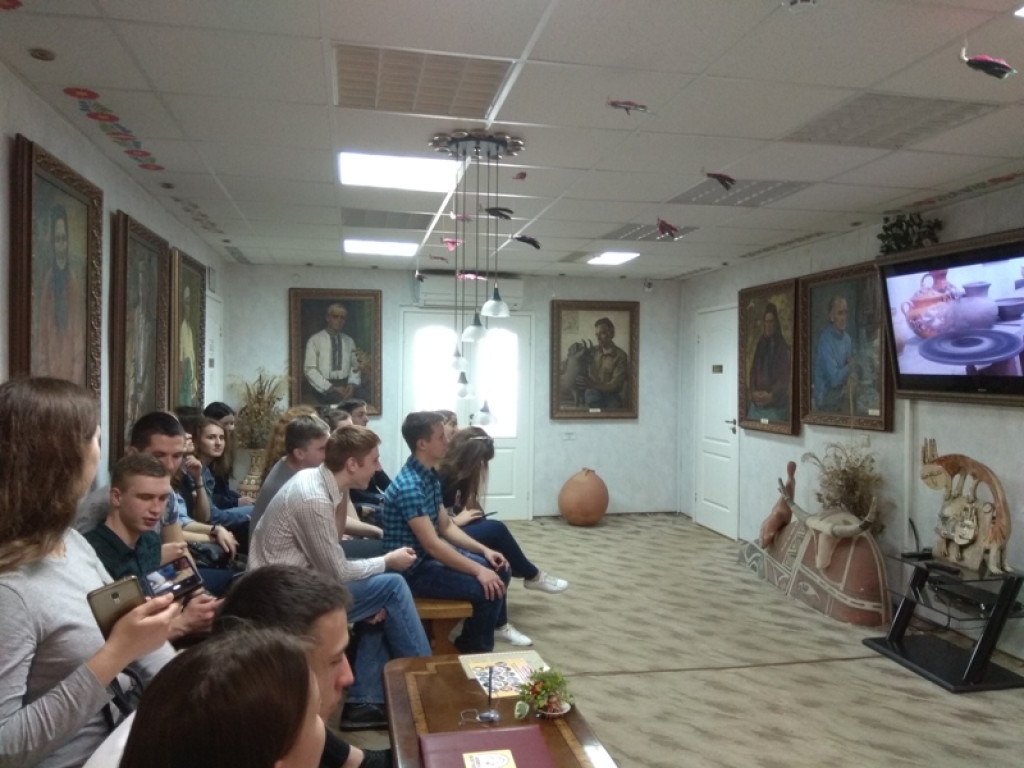 Найважливіший центр та гончарна столиця України – містечко Опішне поблизу Полтави