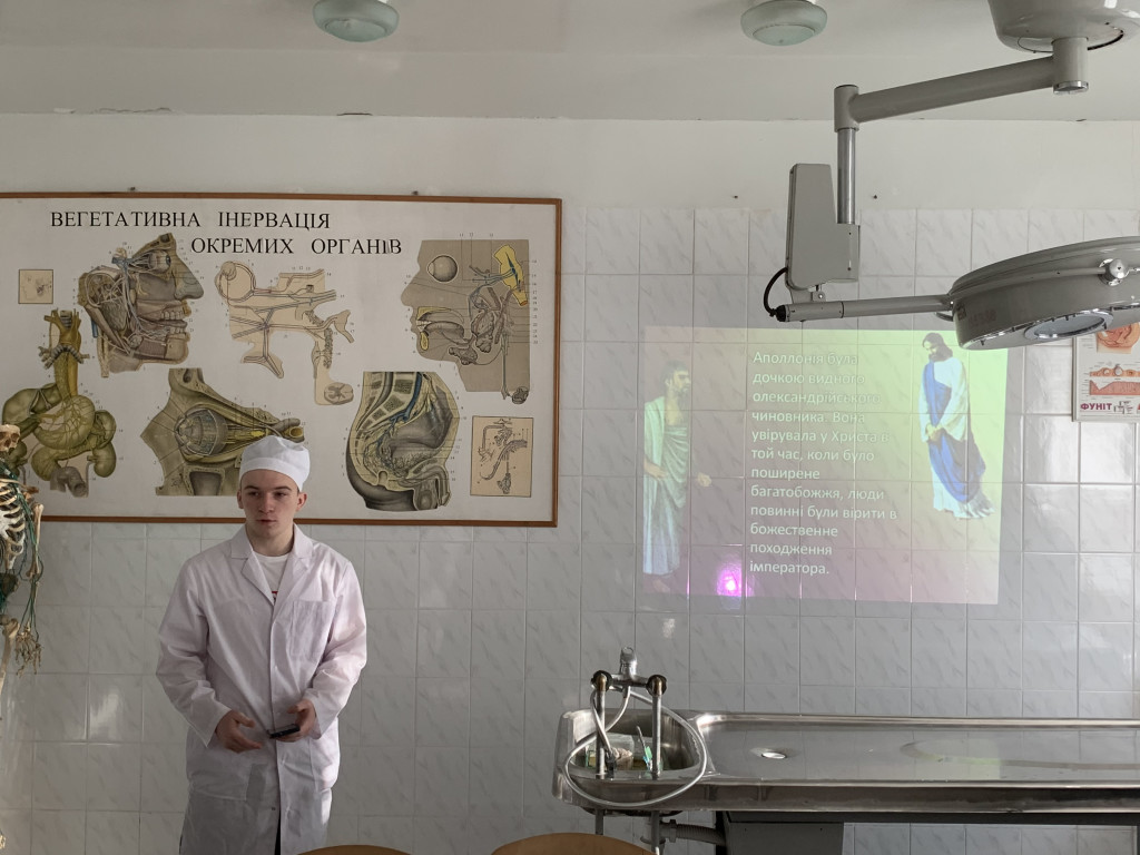 На кафедрі анатомії людини викладачі разом із студентським активом провели цикл заходів до міжнародного Дня стоматологів.