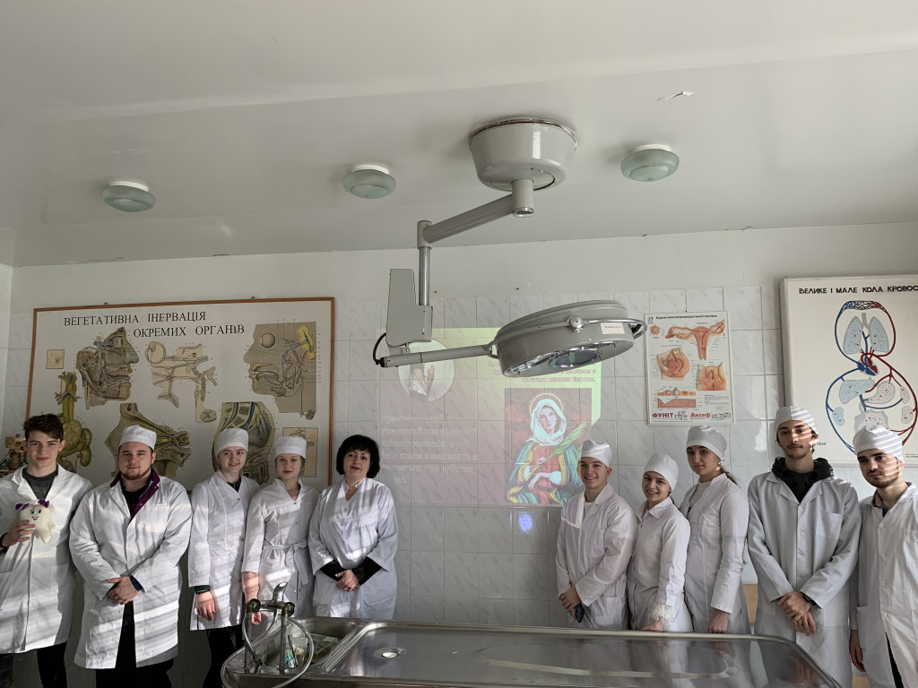 На кафедрі анатомії людини викладачі разом із студентським активом провели цикл заходів до міжнародного Дня стоматологів.