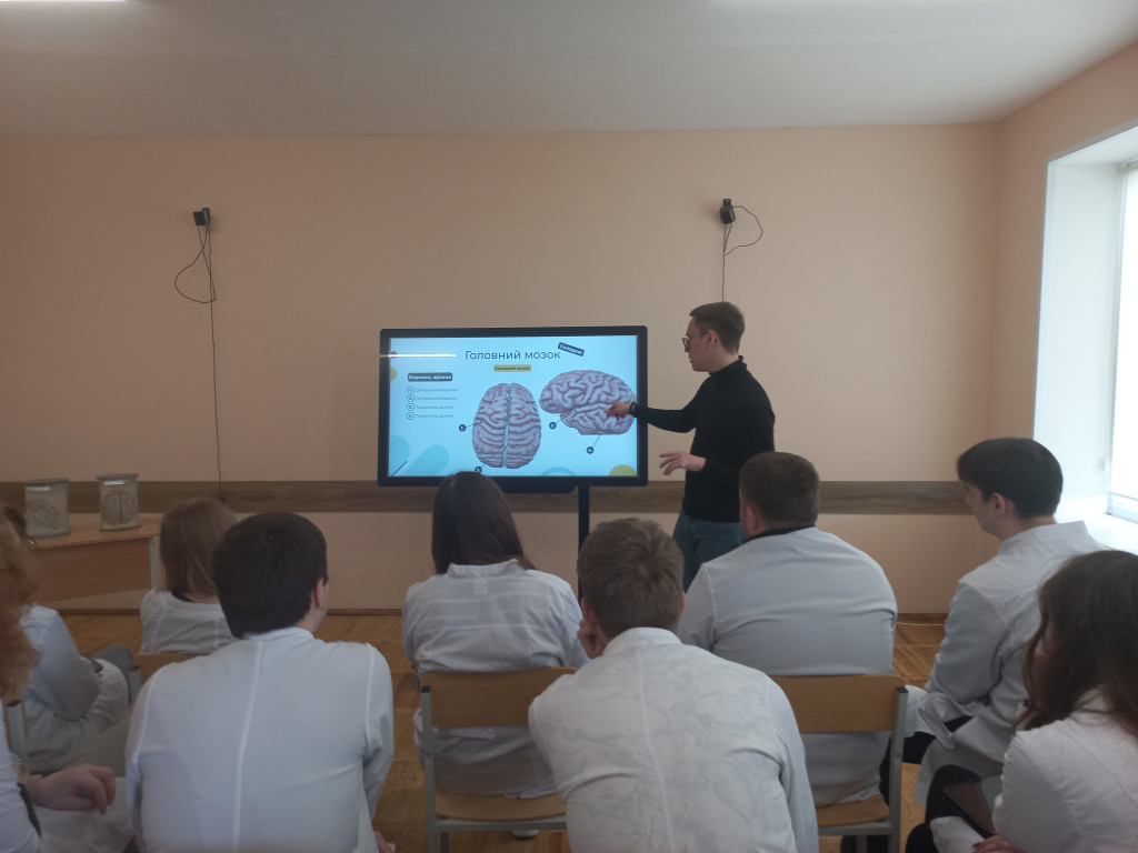 РОБОТА АНАТОМІЧНОГО ГУРТКА