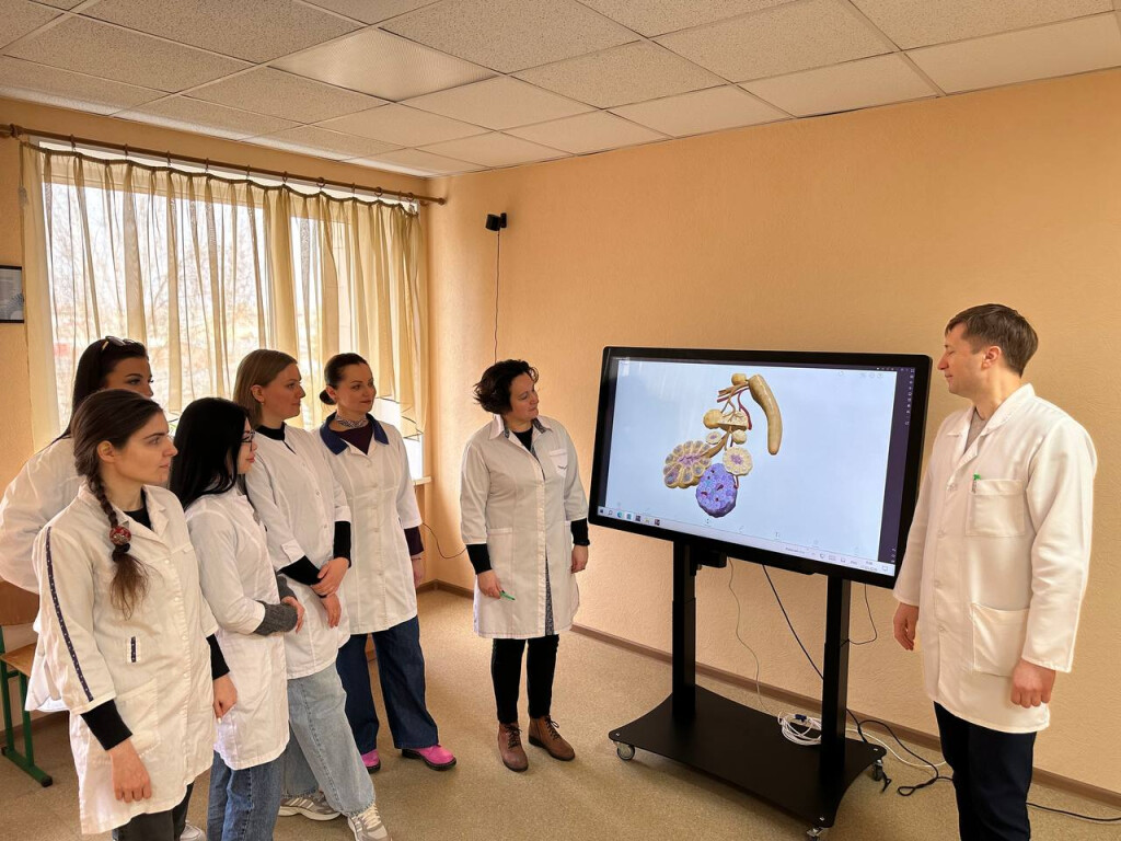Міждисциплінарна інтеграція в освіті: бінарне заняття для інтернів на кафедрі анатомії людини
