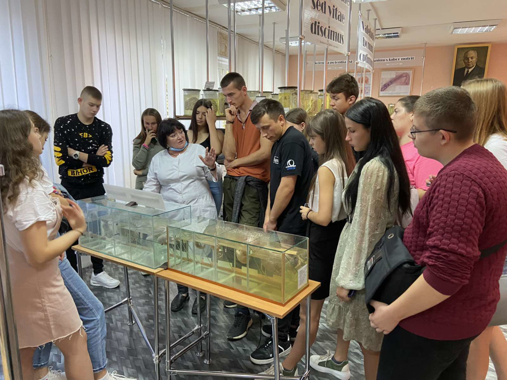 ІНТЕГРАТИВНЕ ЗАНЯТТЯ-ЕКСКУРСІЯ ДЛЯ МАЙБУТНІХ ЛІКАРІВ ТА ВЧИТЕЛІВ БІОЛОГІЇ.