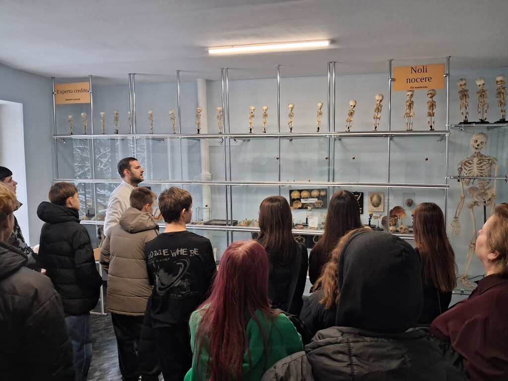 Виховна робота. Профілактика шкідливих звичок у середніх класах.