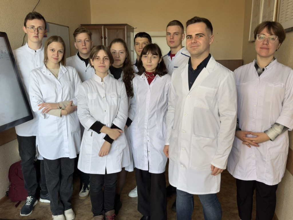 Студенти-медики досліджують анатомію в нових вимірах: бінарне заняття з використанням комплексу "Оніко"