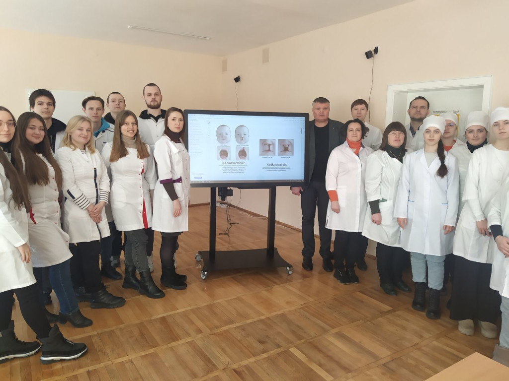 Генетичні вади розвитку стали темою наукового семінару