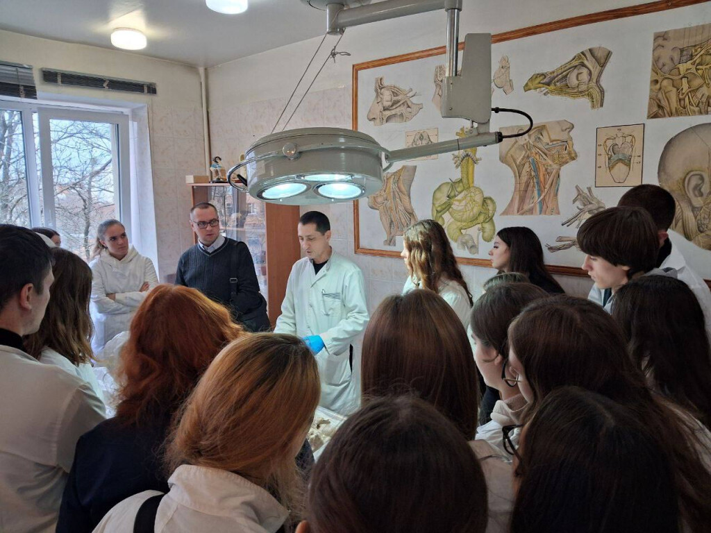 Імерсивна анатомія без меж: міжуніверситетське бінарне заняття