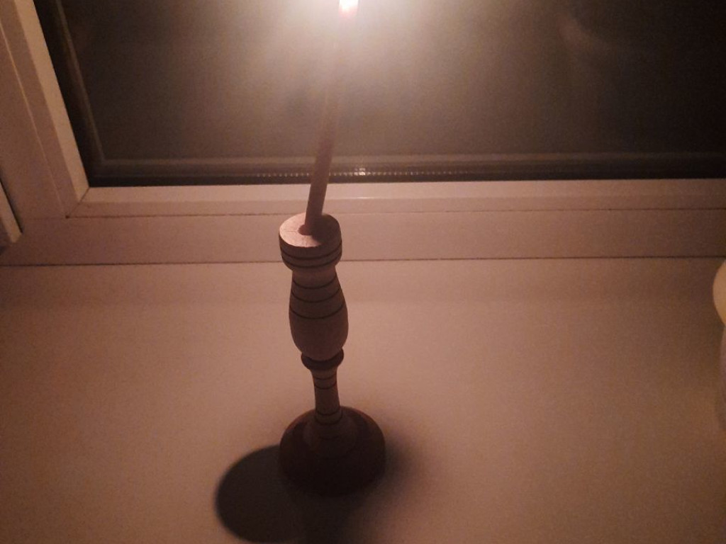 Традиційно в Україні проводять акцію «Запали свічку пам’яті».