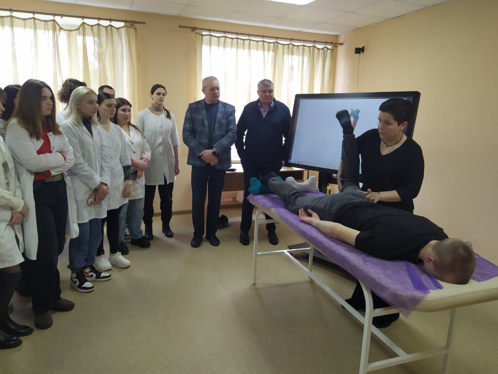 Інновації у навчанні: поєднання анатомії та реабілітації у форматі живої демонстрації