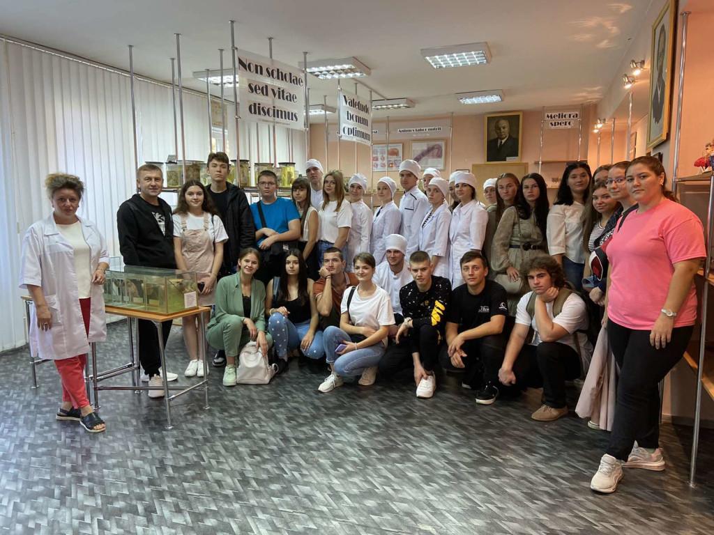 ІНТЕГРАТИВНЕ ЗАНЯТТЯ-ЕКСКУРСІЯ ДЛЯ МАЙБУТНІХ ЛІКАРІВ ТА ВЧИТЕЛІВ БІОЛОГІЇ.