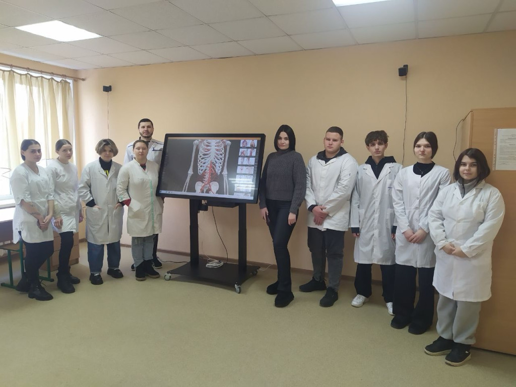 Бінарний підхід: Анатомія та Сестринська справа