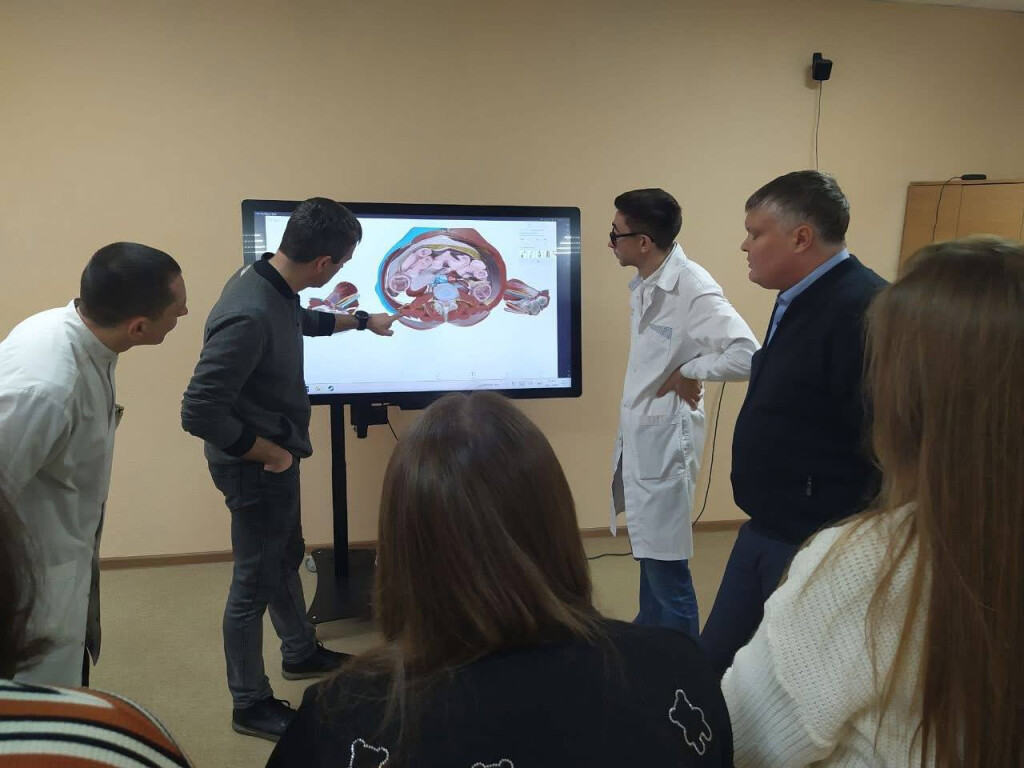 Співпраця між університетом та медичним лікувально-діагностичним центром «Медіон», було проведено освітньо-практичний захід для лікарів-інтернів