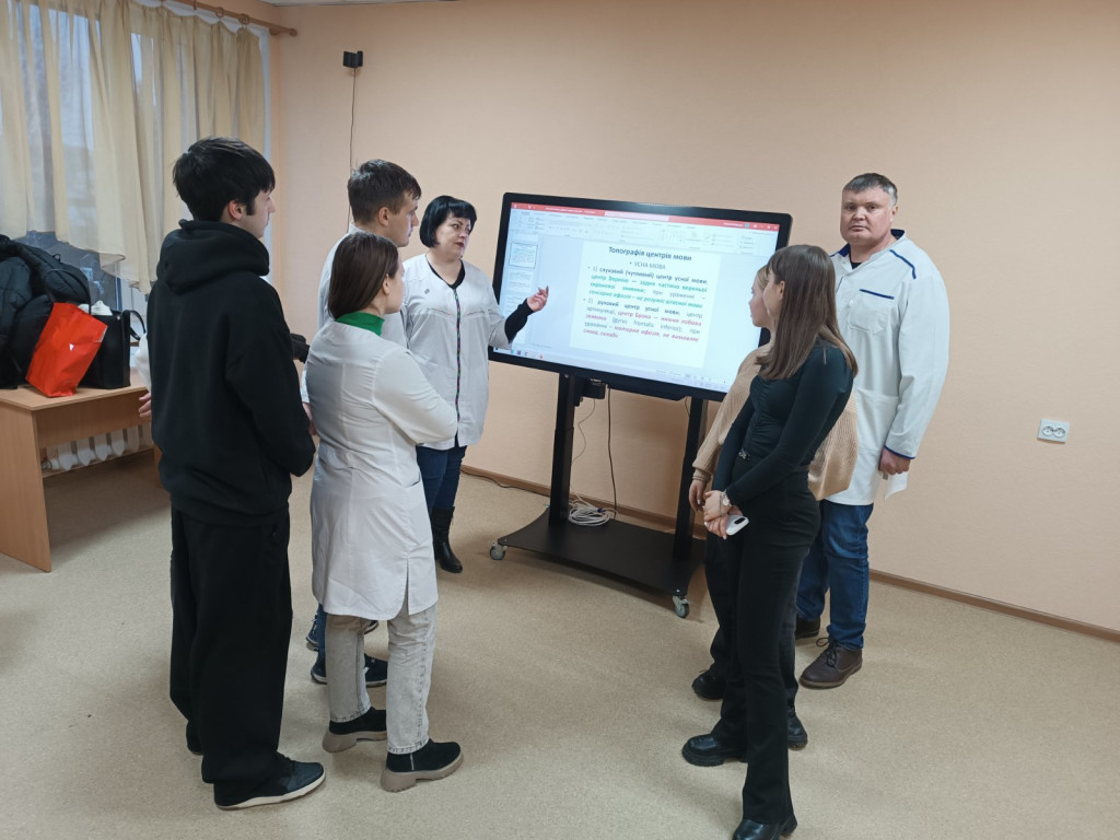 Підтримка студентів: консультації з анатомії для підготовки до «Крок 1. Стоматологія»