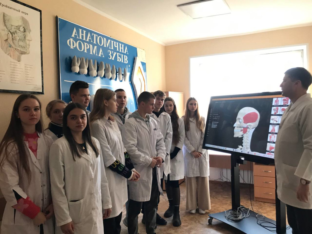 Імерсійні технології підвищують ефективність навчання на кафедрі анатомії людини