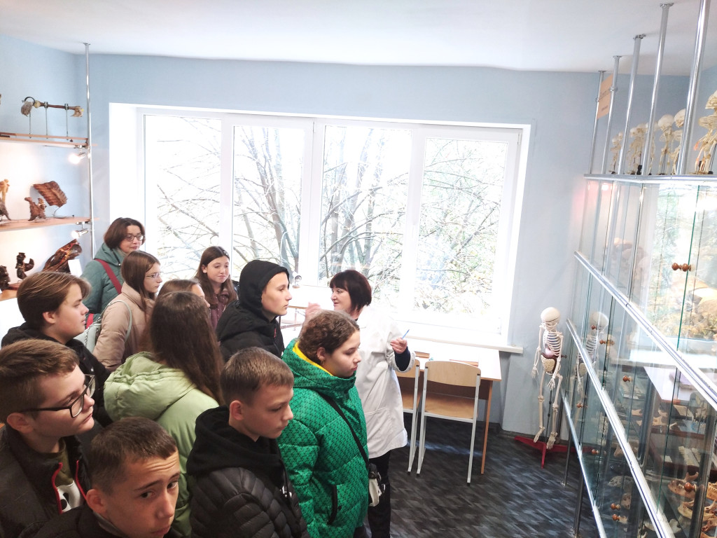 Робота зі школярами.