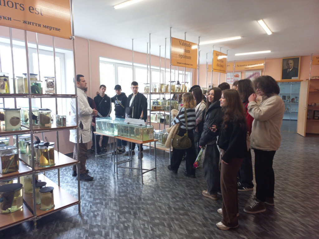 Комплекс екскурсій ознайомлення з медичною культурою для інших інститутів.