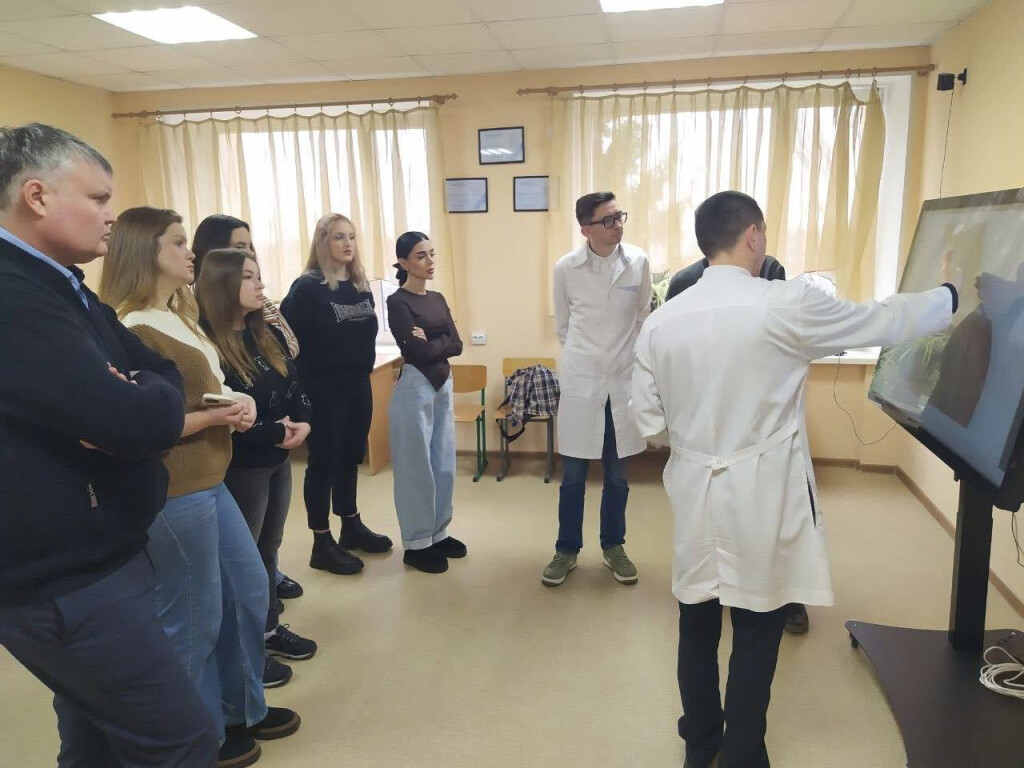 Співпраця між університетом та медичним лікувально-діагностичним центром «Медіон», було проведено освітньо-практичний захід для лікарів-інтернів