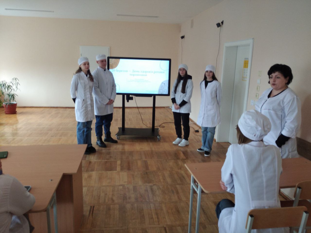 Студенти-стоматологи відзначили Всесвітній день здоров'я порожнини рота