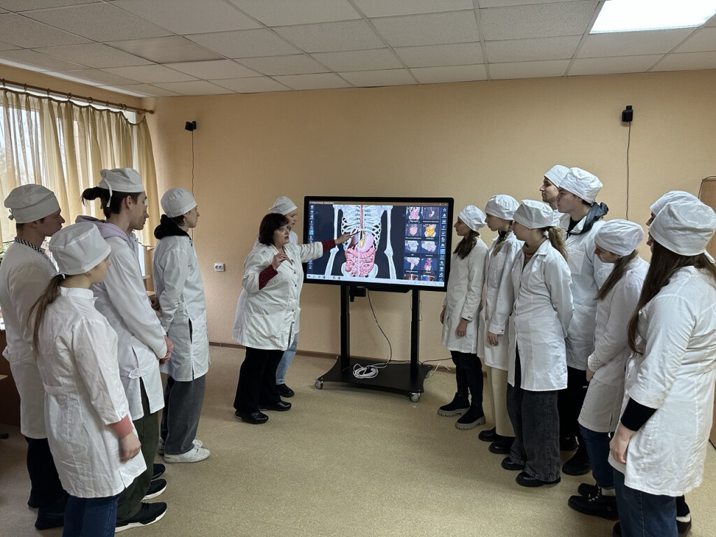 Імерсивні технології в дії: інтерактивні столи «Оніко» в освітньому процесі кафедри анатомії людини