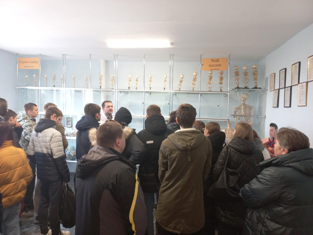 Комплекс екскурсій ознайомлення з медичною культурою для інших інститутів.