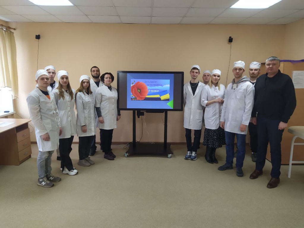 8 травня український народ разом із цивілізованим світом вшановує День пам’яті та примирення