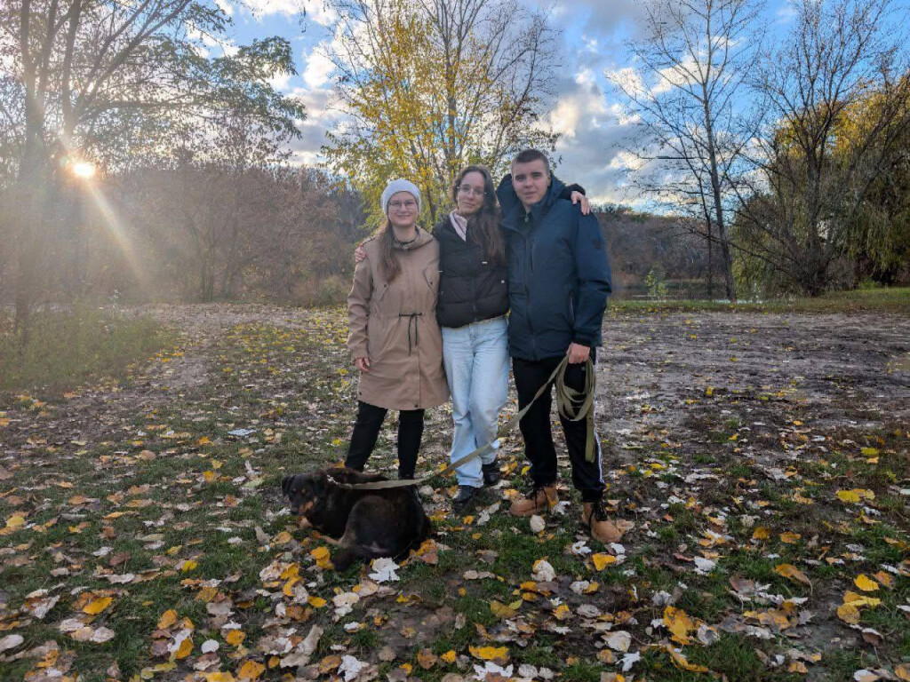 Добрі справи об’єднують: студенти кафедри анатомії людини відвідали пункт перетримки тварин у Полтаві